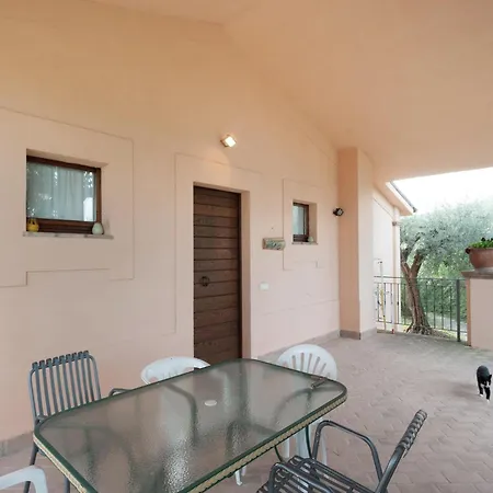 In Umbria Near Vineyards 펜션